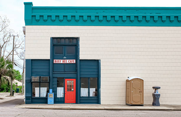 Best Porta potty delivery and setup  in Greenville, MI